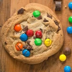 4.5 oz. M&M Chocolate Chunk Cookie Dough